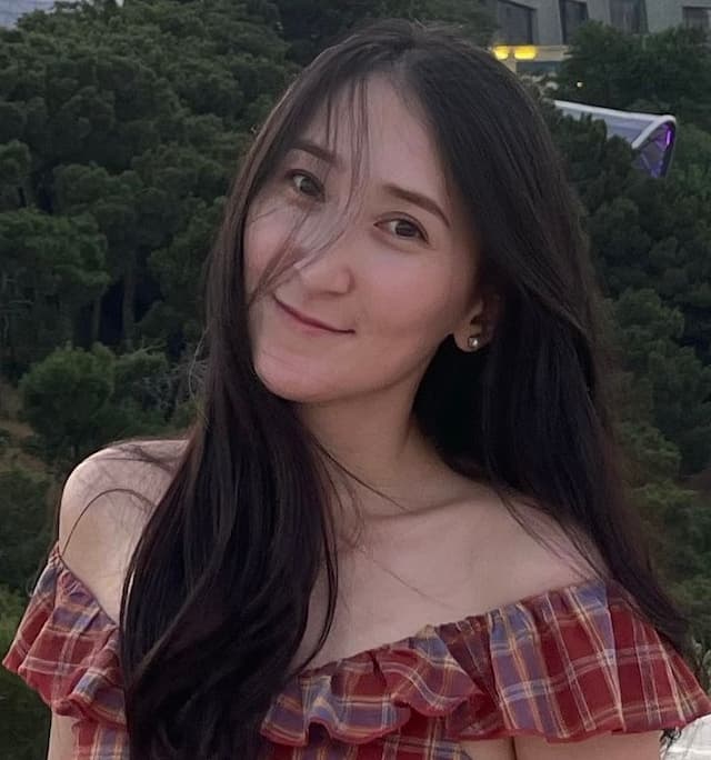 Сымбат Куралбай